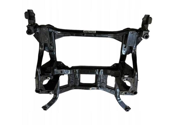 LR090443 Land Rover Передня балка
