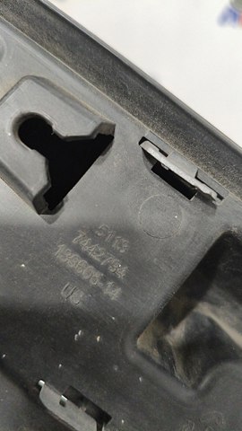  7442794 BMW