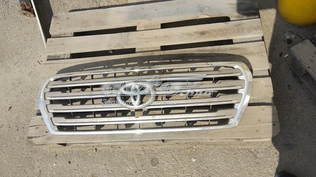 5310160A40 Toyota Решітка радіатора