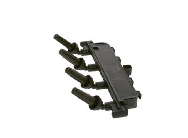 986221084 Bosch Котушка запалювання