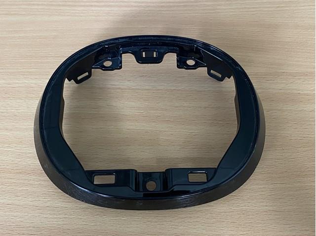 Кронштейн емблеми решітки радіатора BCKB50721A Mazda
