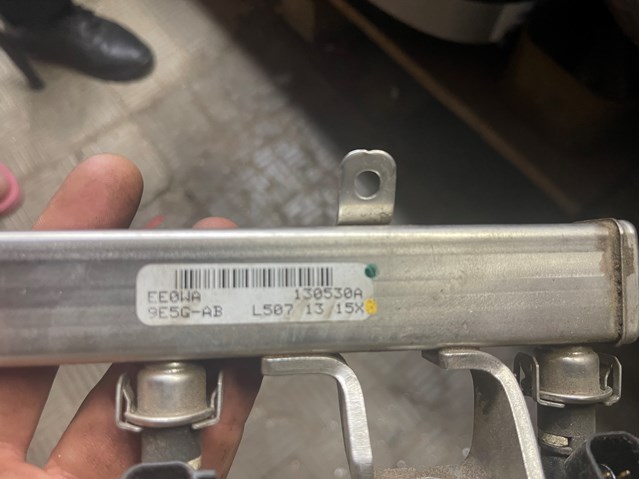Купити 6M8G9D280CA Ford 