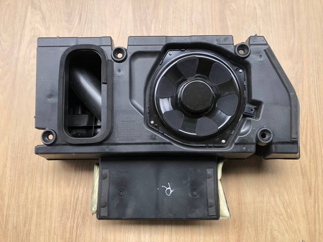 Купити LR033287 Land Rover Сабвуфер