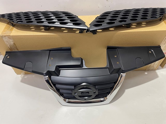 Облицювання радіатора Polcar 27L205 ціна, від 96.33 USD