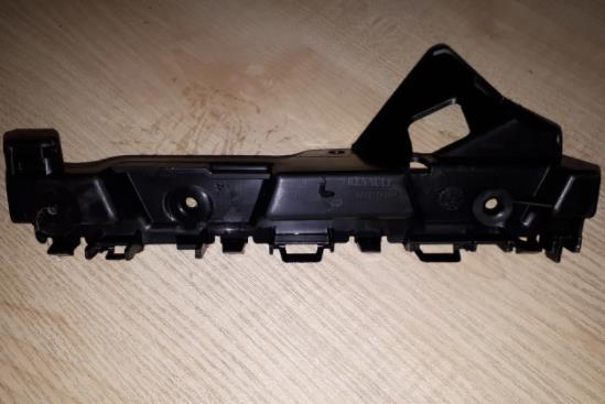 Кронштейн кріплення бампера переднього лівий Renault (RVI) 622217405R