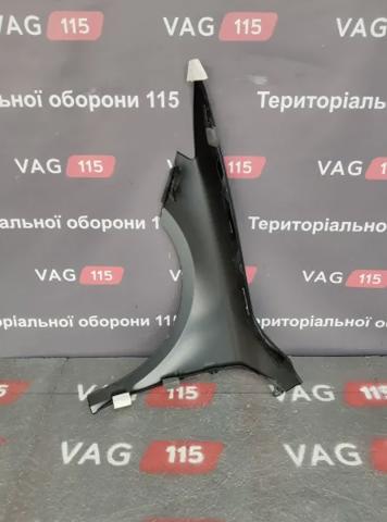 69D102 Polcar Переднє ліве крило