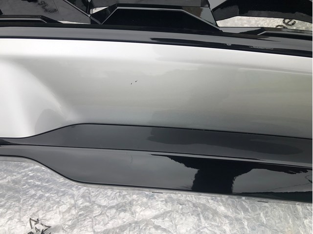 Решітка радіатора 86350R2040CAD Hyundai/Kia
