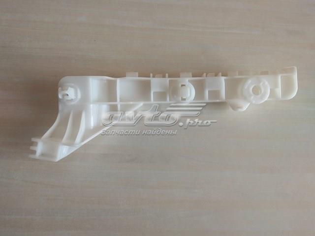 Кріплення бампера Mitsubishi 6400G659 ціна, від 7.58 USD