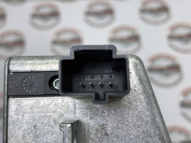 32370888 Volvo Механізм блокування керма