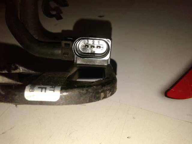  VAG 6R0131723G ціна, від 290.06 USD