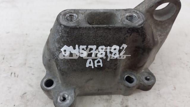  Chrysler 04578182AA