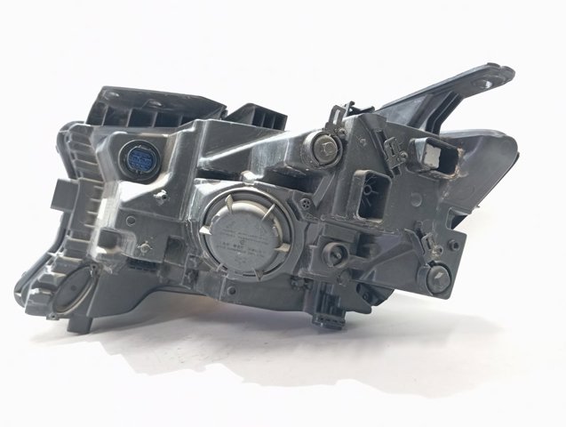 92102P2120 Hyundai/Kia Фара правая