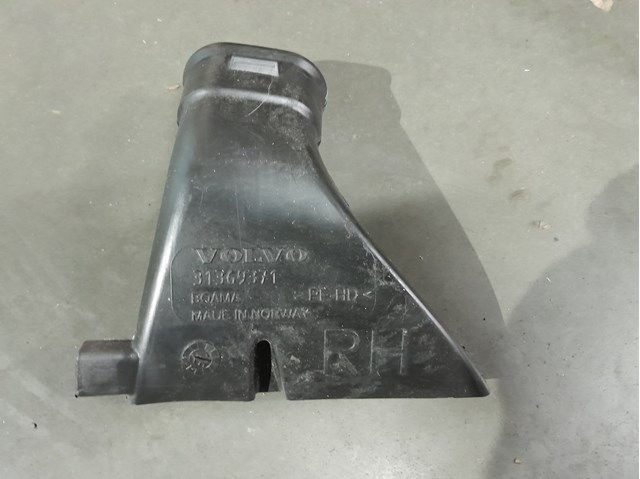 31455257 Volvo 