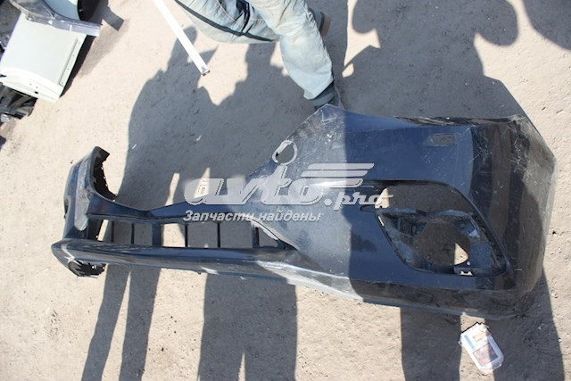 Бампер передній Mazda BHN150031B