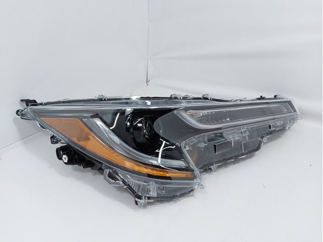 ZTY111405R Signeda Основна фара - вставка