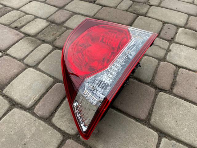 3845872E Polcar Задній лівий зовнішній ліхтар