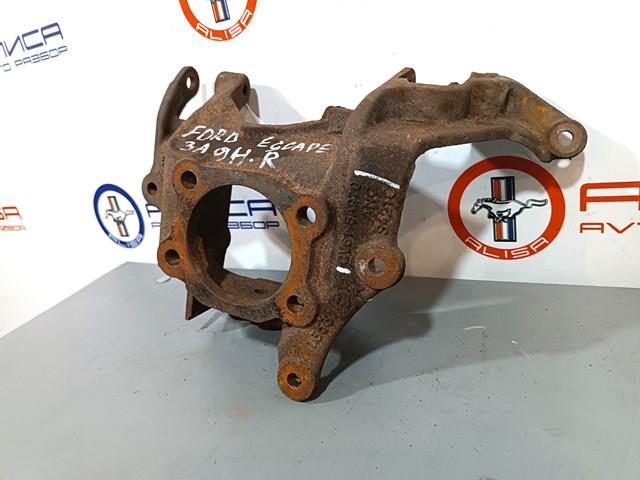 CV615A970 Ford Цапфа поворотна права