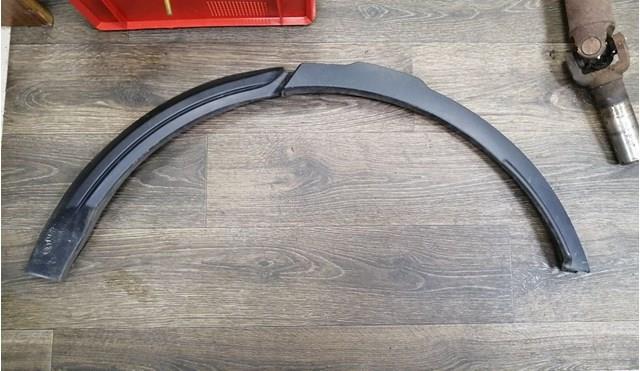 Купити LR052645 Land Rover Молдинг арки колеса заднього, лівий