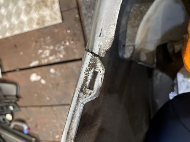 521190E901 Toyota Бампер передній в зборі