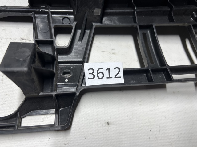  Suzuki 7212154P0 ціна, від 30.05 USD