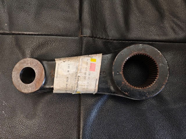 Сошка рульового керування Mercedes A6504630001 ціна, від 316.73 USD
