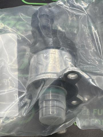 Регулятор тиску палива Bosch 0928400745
