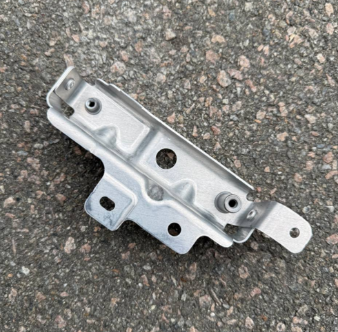  Land Rover LR141163 ціна, від 69.06 USD