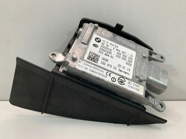  6854067 BMW