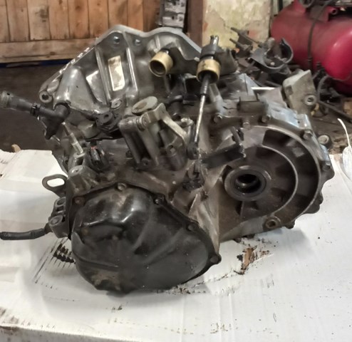 МКП в зборі Suzuki 79J2 ціна, від 56.22 USD