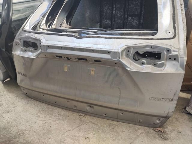 П'яті двері Toyota 6700542670 ціна, від 761.85 USD