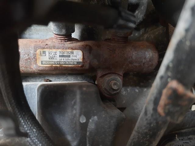 Рампа форсунок системи упорскування палива Volvo 9654726280 ціна, від 17.08 USD