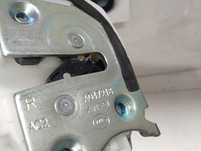  Mitsubishi MW400235J ціна, від 19.74 USD
