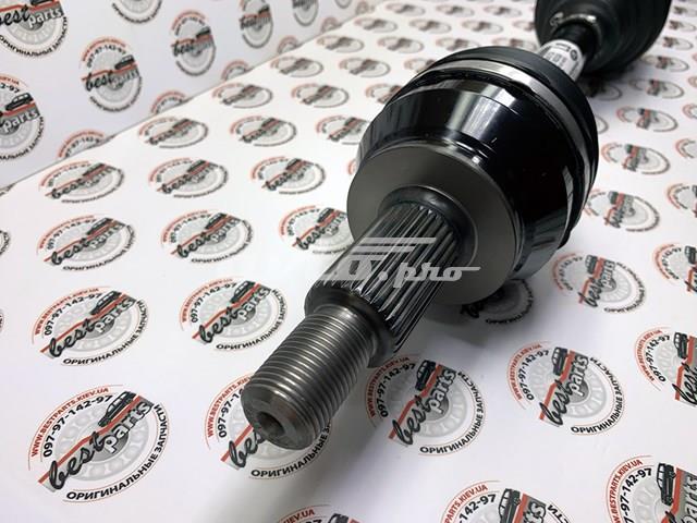 Купити LR024758 Land Rover Ліва піввісь