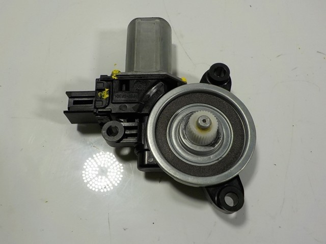 Купити CM012820 Mazda 