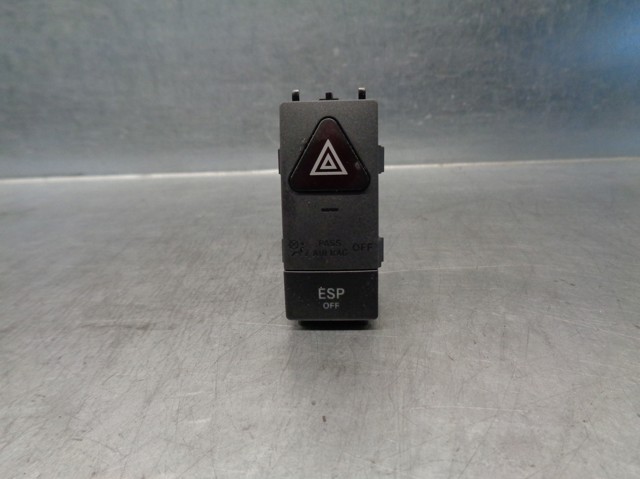 A2049051900 Mercedes 