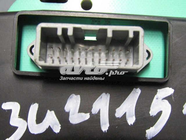 248101432R Renault (RVI) Щиток приладів додатковий