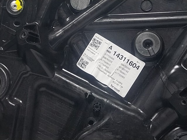 A1777205005 Mercedes Склопідйомник передньої правої двері
