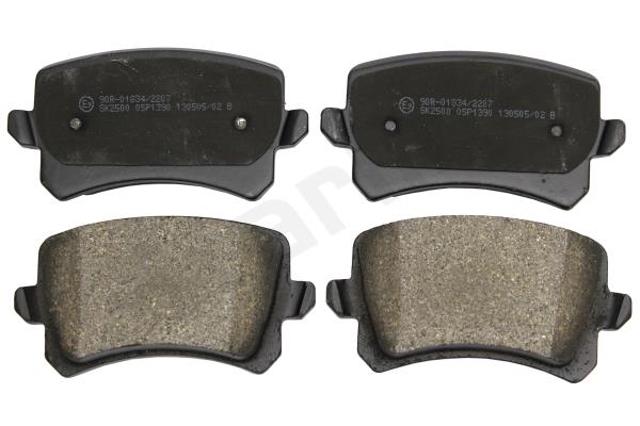 Задні гальмівні колодки Starline BDS560 ціна, від 15.70 USD