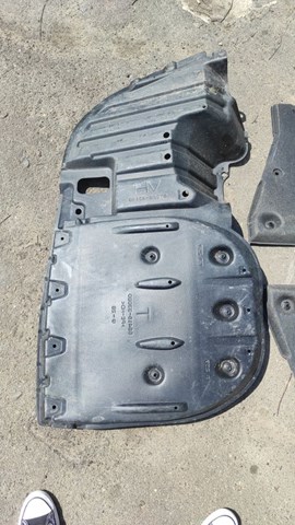 5841533080 Toyota 