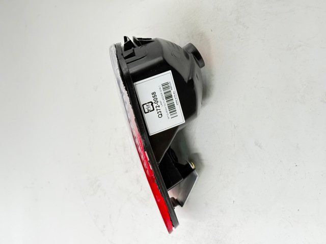 Q3720058 Q-fix Фара заднього бампера, правий