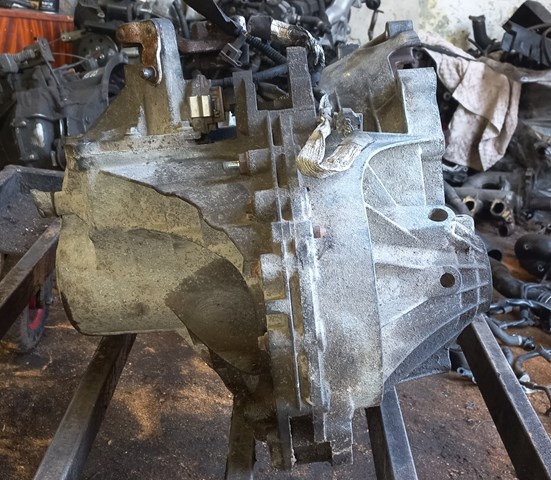 Купити 6CIR7F096 Ford 