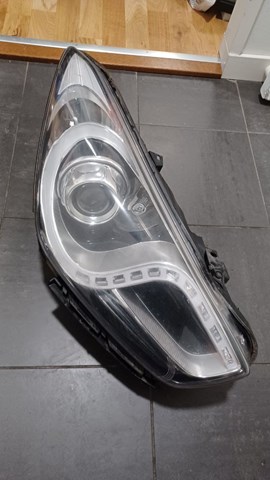 Купити 921023ZXXX Hyundai/Kia Права блок фара