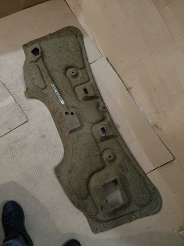 Шумка капота Signeda PDS250101A