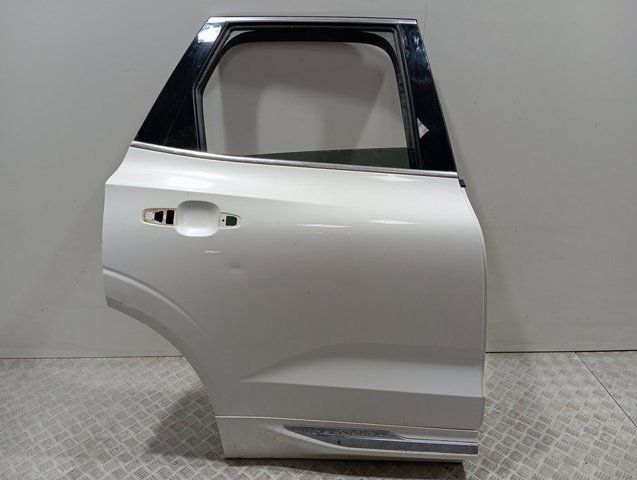 Купити 32399082 Volvo Двері задні, праві