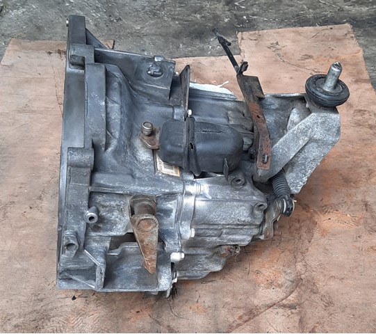  Renault (RVI) PF1AA013 ціна, від 428.58 USD