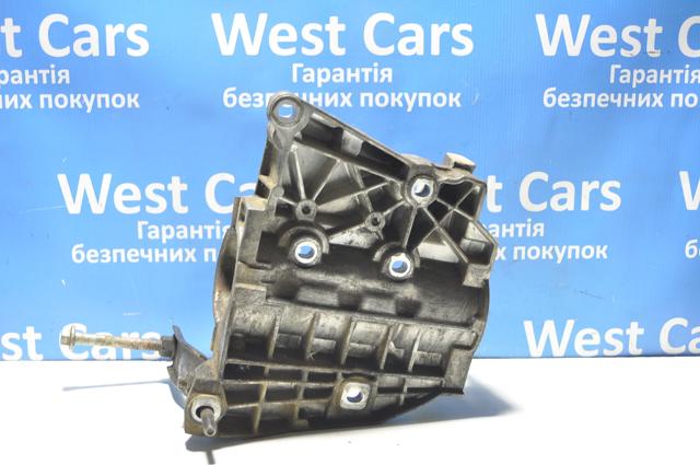 LR072042 Land Rover 