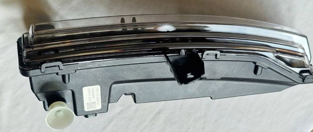 Купити LR152162 Land Rover 