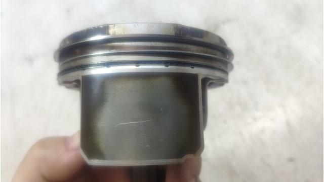13010RL5A00 Honda 