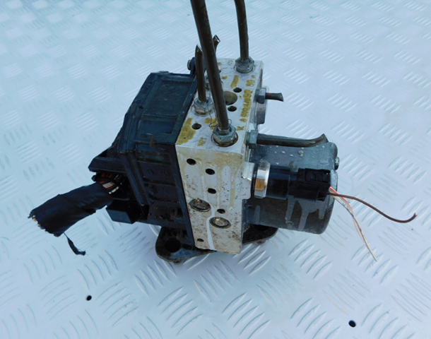 Стартер Bosch A0004469289 ціна, від 89.54 USD
