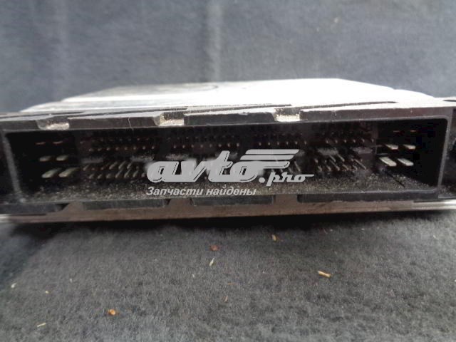 08677708A Volvo Блок електронного управління